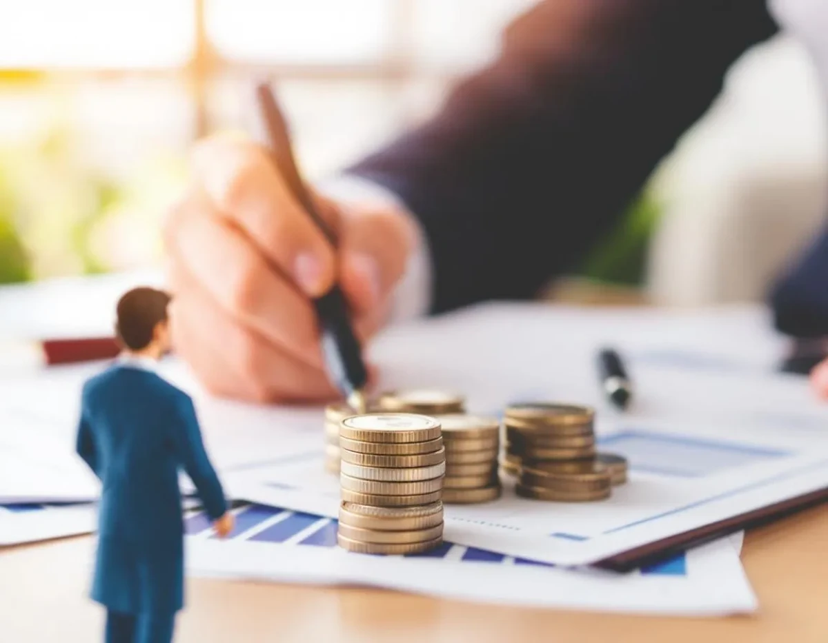Stratégies Juridiques pour Optimiser la Fiscalité Professionnelle